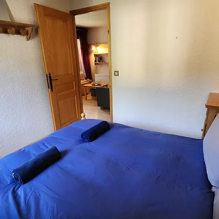 2 Bedroom With Outdoor Space Apartment *