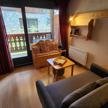 2 Bedroom With Outdoor Space 아파트 *